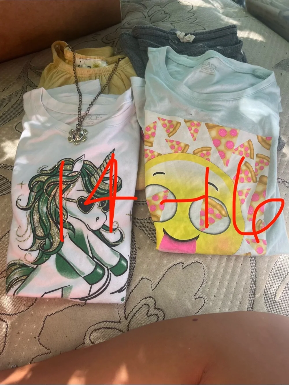 Kids Graphic Unicorn & Emoji Short-Sleeve Tops - Mint & White